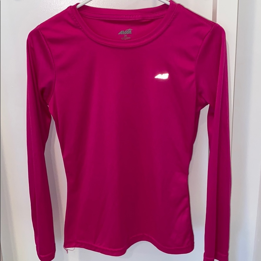 Avia long sleeve shirt